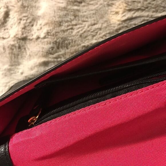 𝅺: : THE LIMIED Black Studded Clutch Wristlet : : - Picture 9 of 12